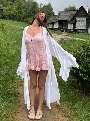 Laura Giurcanu OnlyFans Leaked Free Thumbnail Picture - #j5U7asfRna