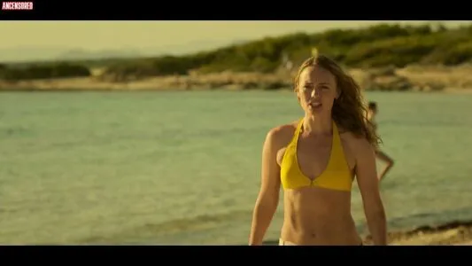 Laura Haddock OnlyFans Leaked Free Thumbnail Picture - #uokX8SNpTu