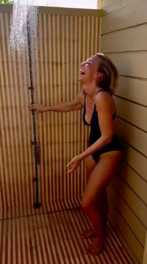 Laura Hamilton OnlyFans Leaked Free Thumbnail Picture - #G0JAjMi1nc