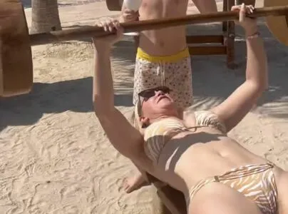 Laura Hamilton OnlyFans Leaked Free Thumbnail Picture - #ss2WRDBvmC