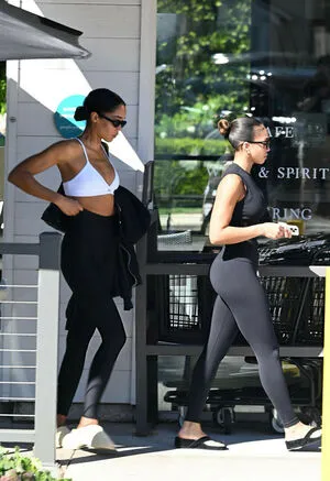 Laura Harrier OnlyFans Leaked Free Thumbnail Picture - #fr7wLhAA8f