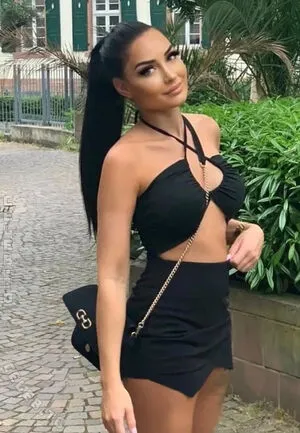 Laura J OnlyFans Leaked Free Thumbnail Picture - #KVs4QHGx4S