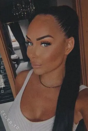 Laura J OnlyFans Leaked Free Thumbnail Picture - #h696uJsol4