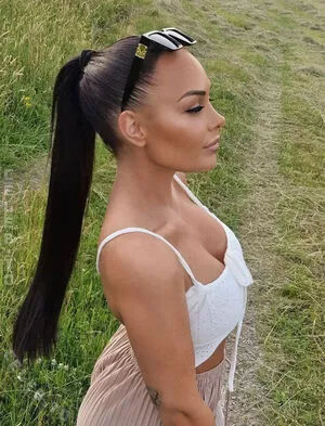 Laura J OnlyFans Leaked Free Thumbnail Picture - #iLKmNXIip6