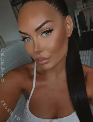 Laura J OnlyFans Leaked Free Thumbnail Picture - #tWki7aamX5