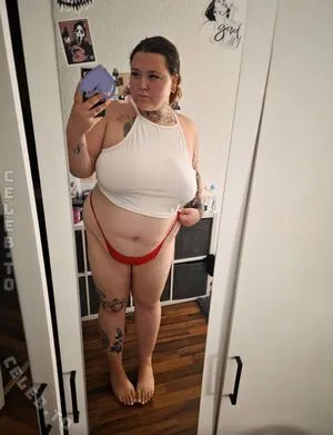 Laura Knoblauch OnlyFans Leaked Free Thumbnail Picture - #hfHwanWihA