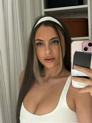 Laura Krampitz OnlyFans Leaked Free Thumbnail Picture - #lkcV4Ho9FU