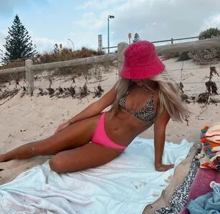 Laura L OnlyFans Leaked Free Thumbnail Picture - #AfshJTcGwa