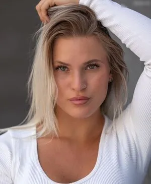 Laura L OnlyFans Leaked Free Thumbnail Picture - #I5PYCwWZI0