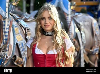 Laura Langas OnlyFans Leaked Free Thumbnail Picture - #TnFBE9y54R