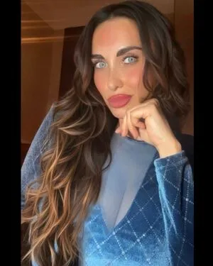 Laura Leo OnlyFans Leaked Free Thumbnail Picture - #mkEBX7MZTW