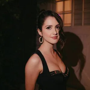 Laura Marano OnlyFans Leaked Free Thumbnail Picture - #OrFMNqI4Xu