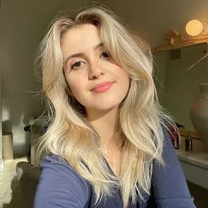 Laura Marano OnlyFans Leaked Free Thumbnail Picture - #ftiR5Gtqfr