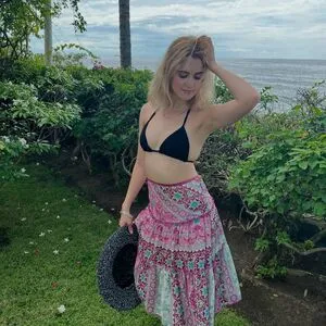 Laura Marano OnlyFans Leaked Free Thumbnail Picture - #hORAB84EwC