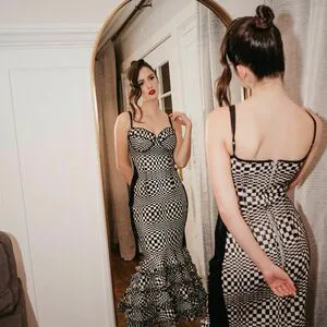 Laura Marano OnlyFans Leaked Free Thumbnail Picture - #mT6Kd4NbRL