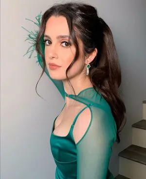 Laura Marano OnlyFans Leaked Free Thumbnail Picture - #oanDwfpN43