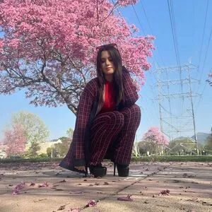 Laura Marano OnlyFans Leaked Free Thumbnail Picture - #rseKH4dooR