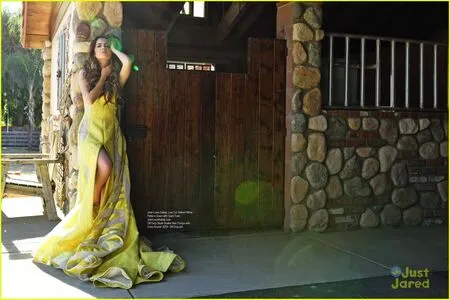Laura Marano OnlyFans Leaked Free Thumbnail Picture - #xthX1RD1dr