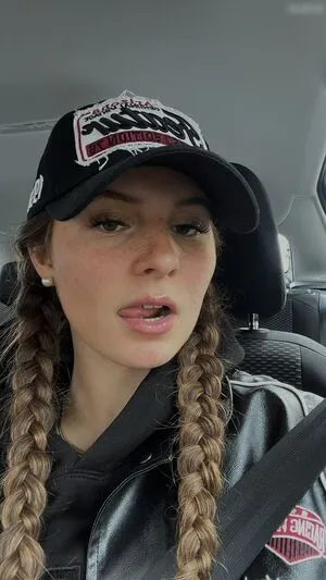 Laura Marie Rhrig OnlyFans Leaked Free Thumbnail Picture - #jeSv3FRxtN