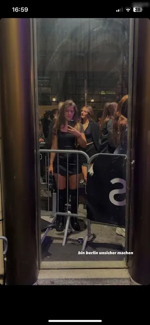 Laura Marie Rhrig OnlyFans Leaked Free Thumbnail Picture - #oHfGCIgm9c