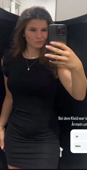 Laura Marie Rhrig OnlyFans Leaked Free Thumbnail Picture - #wDF1kX8n40