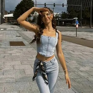 Laura Marie Soons OnlyFans Leaked Free Thumbnail Picture - #3A5SohBlpF