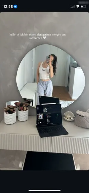 Laura Marie Soons OnlyFans Leaked Free Thumbnail Picture - #YJyrzcJ9YC