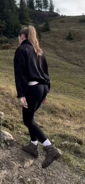 Laura Marie Soons OnlyFans Leaked Free Thumbnail Picture - #gT3E5xIYGc