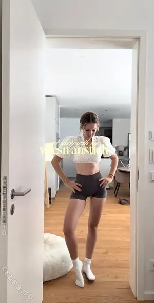 Laura Marie Soons OnlyFans Leaked Free Thumbnail Picture - #oDkyBZh3vJ