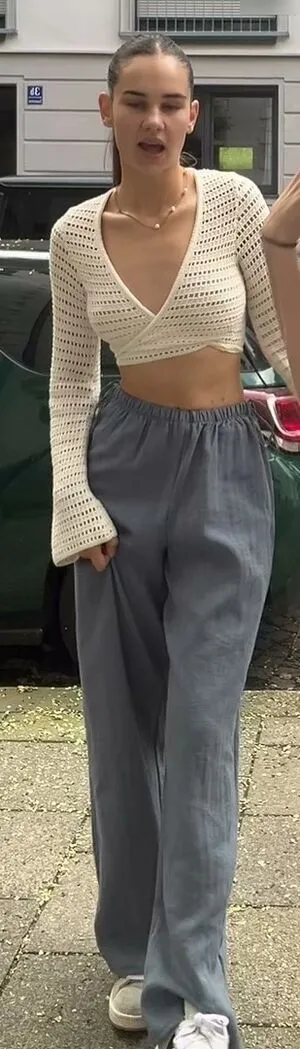 Laura Marie Soons OnlyFans Leaked Free Thumbnail Picture - #xKiinhKWWR