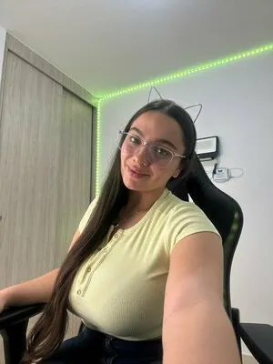 Laura Martnez Ruiz OnlyFans Leaked Free Thumbnail Picture - #bodLL5OYQq