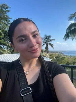 Laura Martnez Ruiz OnlyFans Leaked Free Thumbnail Picture - #sizKLF8vCn