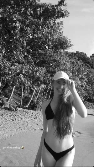 Laura Michelle Maske OnlyFans Leaked Free Thumbnail Picture - #h8MlgASWgN