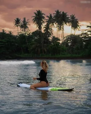 Laura Michelle OnlyFans Leaked Free Thumbnail Picture - #fwsKgPV4TY