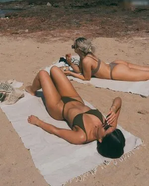 Laura Michelle OnlyFans Leaked Free Thumbnail Picture - #lqT26N31cN