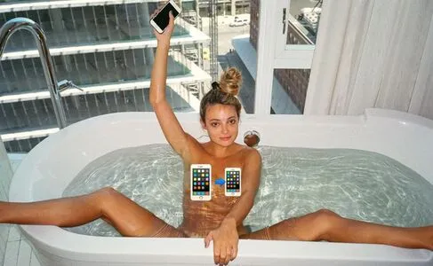 Laura Perlongo OnlyFans Leaked Free Thumbnail Picture - #NANHzErBxp