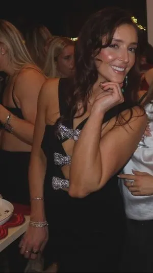 Laura Robson OnlyFans Leaked Free Thumbnail Picture - #YILblrtzzm