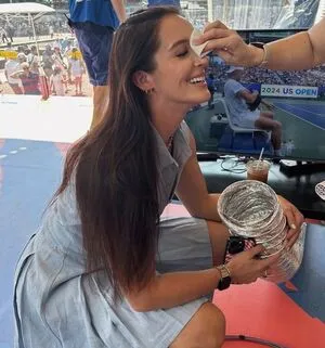 Laura Robson OnlyFans Leaked Free Thumbnail Picture - #eycO61Z0Mc