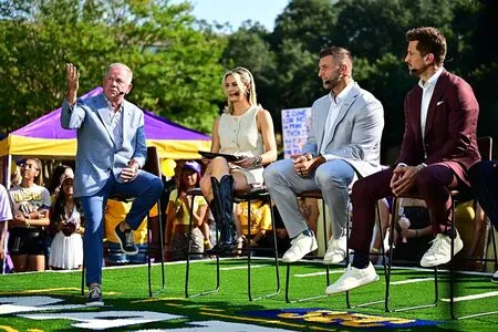 Laura Rutledge OnlyFans Leaked Free Thumbnail Picture - #GBN32bL8jW