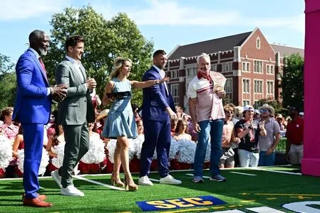 Laura Rutledge OnlyFans Leaked Free Thumbnail Picture - #La5mFpfn27