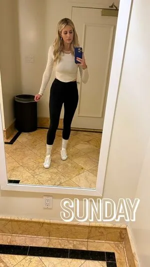 Laura Rutledge OnlyFans Leaked Free Thumbnail Picture - #OOfvBI032m