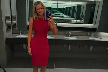 Laura Rutledge OnlyFans Leaked Free Thumbnail Picture - #P1Xz75RcIw
