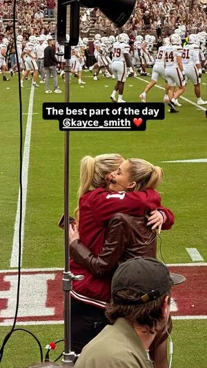 Laura Rutledge OnlyFans Leaked Free Thumbnail Picture - #Z92UXVNsNd