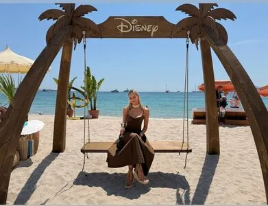 Laura Rutledge OnlyFans Leaked Free Thumbnail Picture - #t76nGPupuj