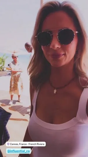 Laura Rutledge OnlyFans Leaked Free Thumbnail Picture - #z16ErWHi39