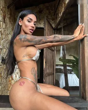 Laura Saenz OnlyFans Leaked Free Thumbnail Picture - #4jU5il7veA