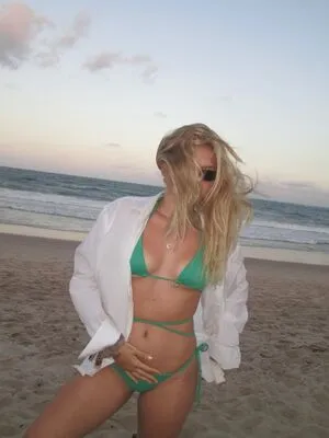 Laura Schadeck OnlyFans Leaked Free Thumbnail Picture - #cjwTihVMZ0