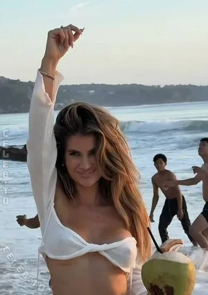 Laura Schultz OnlyFans Leaked Free Thumbnail Picture - #77KGMFnJ2q