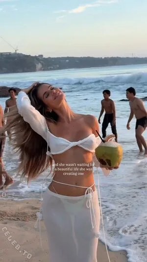 Laura Schultz OnlyFans Leaked Free Thumbnail Picture - #DnJgyi80H0