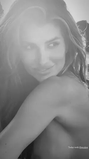 Laura Schultz OnlyFans Leaked Free Thumbnail Picture - #U2wGlazEQj